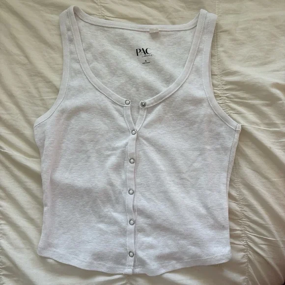 Pacsun White Button-Up Tank Top - Picture 1 of 1